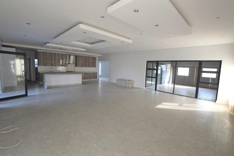 4 Bedroom Property for Sale in Heron Banks Golf Estate Free State
